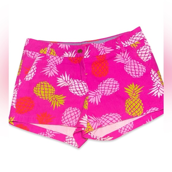Macbeth Collection by Margaret Josephs Pink Pineapple High Waist Shorts - Picture 1 of 5